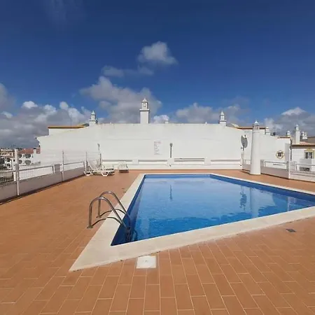 T1 Strip Oura Apartment Albufeira
